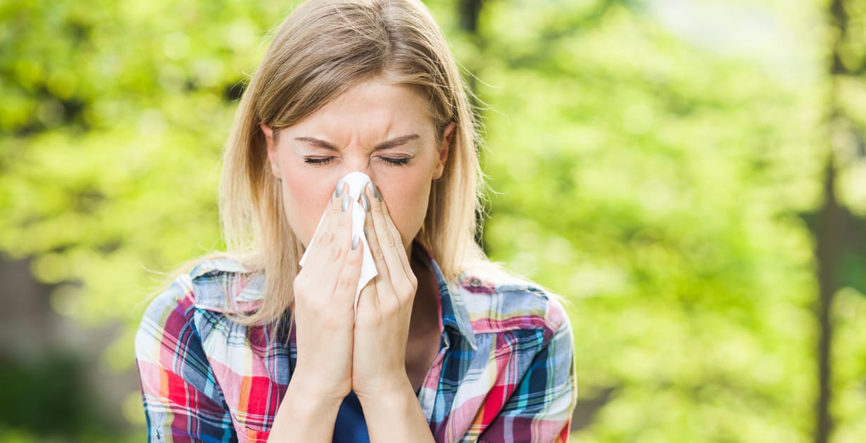 10 Essential Herbal Remedies For Seasonal Allergies